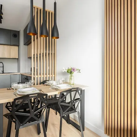 Comfortable With Parking & Garden By Renters 公寓 *